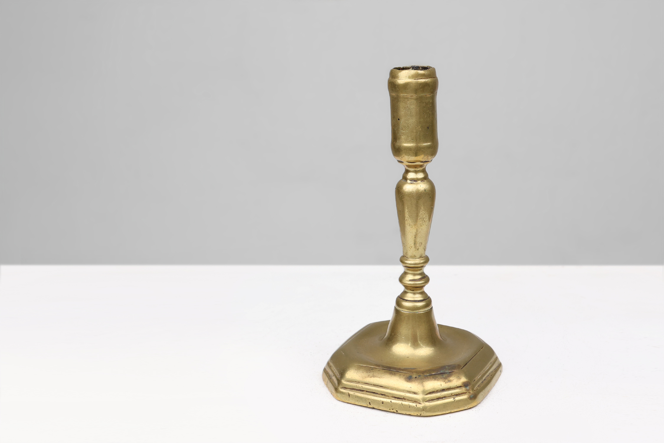 French antique Candlestick in bronze, 16th centurythumbnail